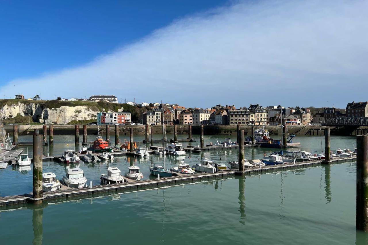 Appartement Entre Port et Mer au 1er étage à Dieppe Extérieur photo