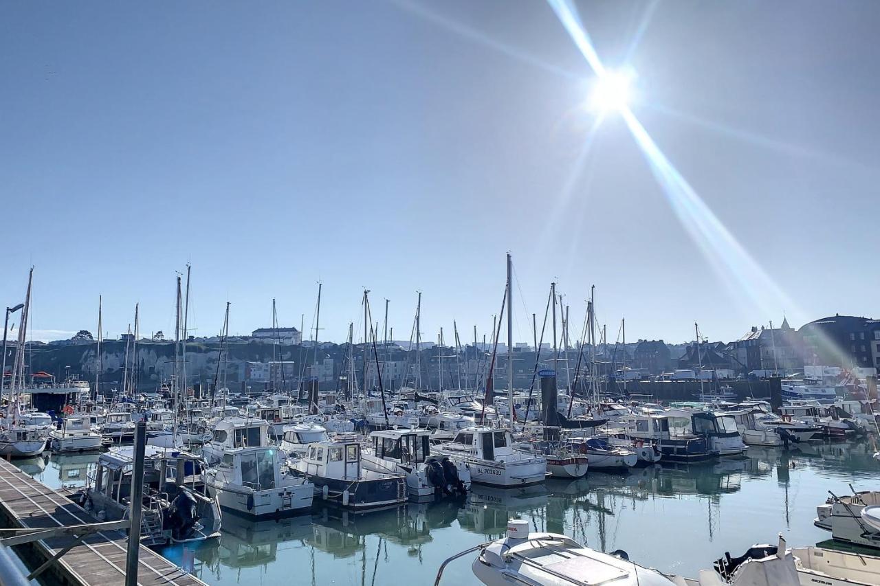 Appartement Entre Port et Mer au 1er étage à Dieppe Extérieur photo